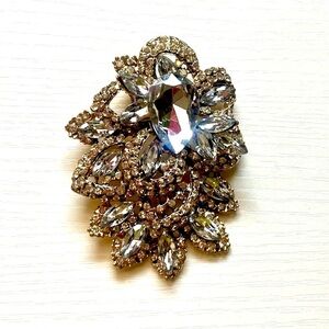 NEW Crystal Rhinestone Statement Brooch Pin – Clear Teardrop Stone Gold Vintage